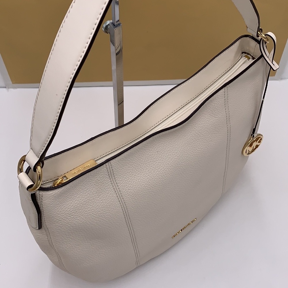 MICHAEL KORS BROOKE LARGE HOBO SHLDR LEATHER LIGHT CREAM COLOR - Picture 7 of 15
